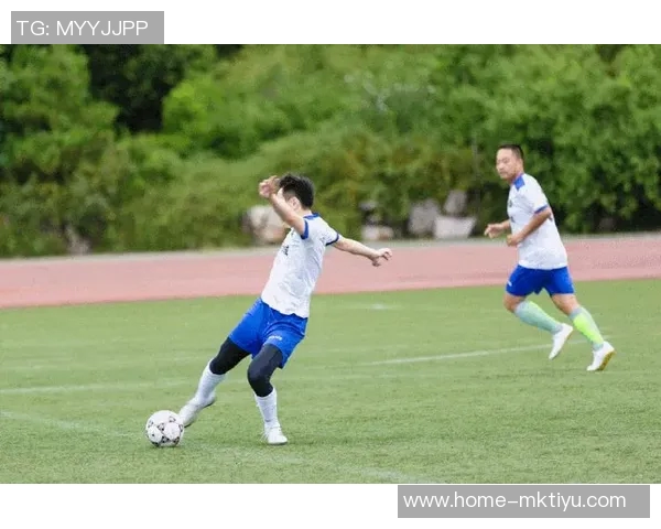 足球即时比分90vs直播带你实时掌握赛事动态与精彩瞬间的全新体验 足球即时比分90vs直播带你实时掌握赛事动态与精彩瞬间的全新体验